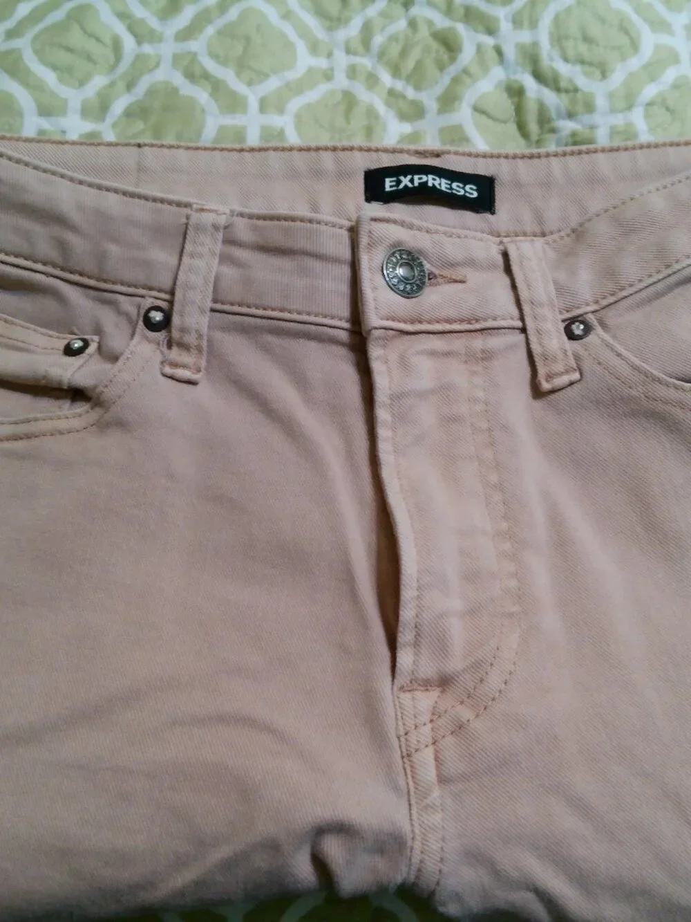 EXPRESS LIGHT TAN JEANS GOOD CONDITION SIZE 32X 30